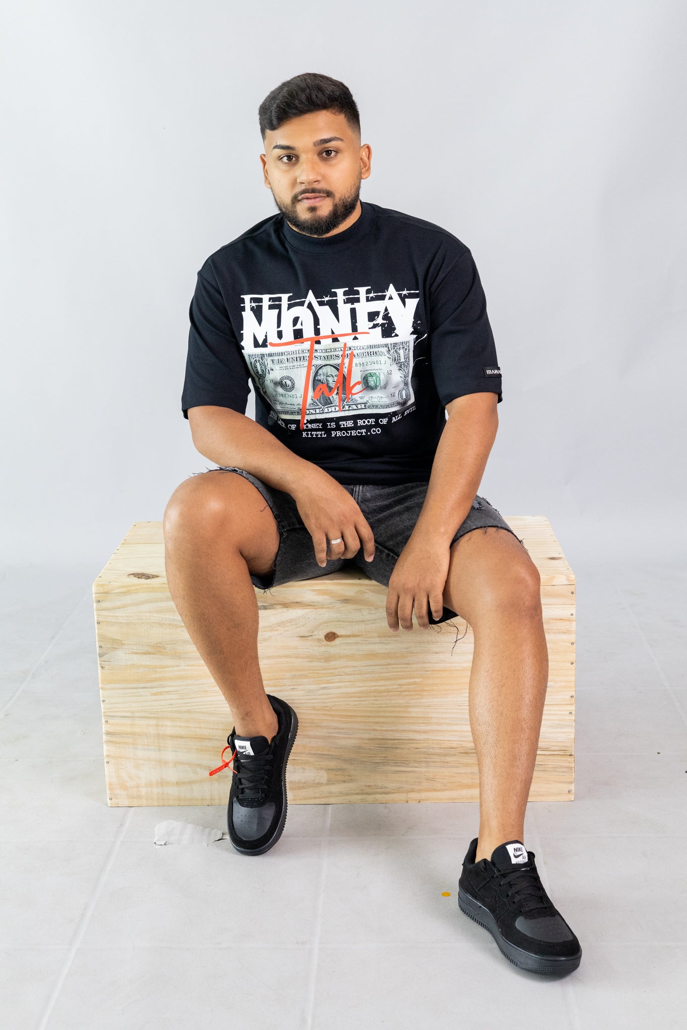 Oversized Maha Money