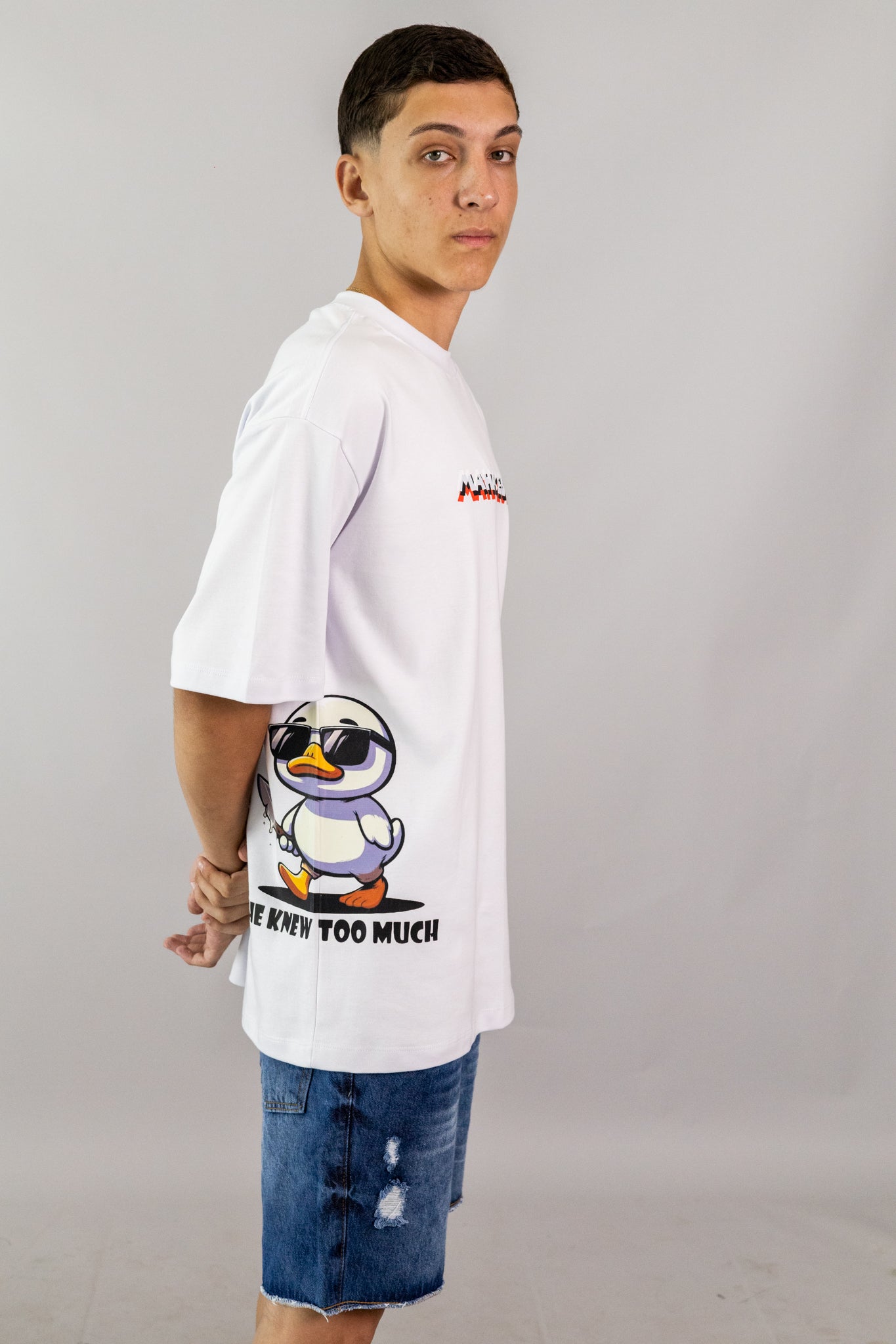 Oversized knew Too Much