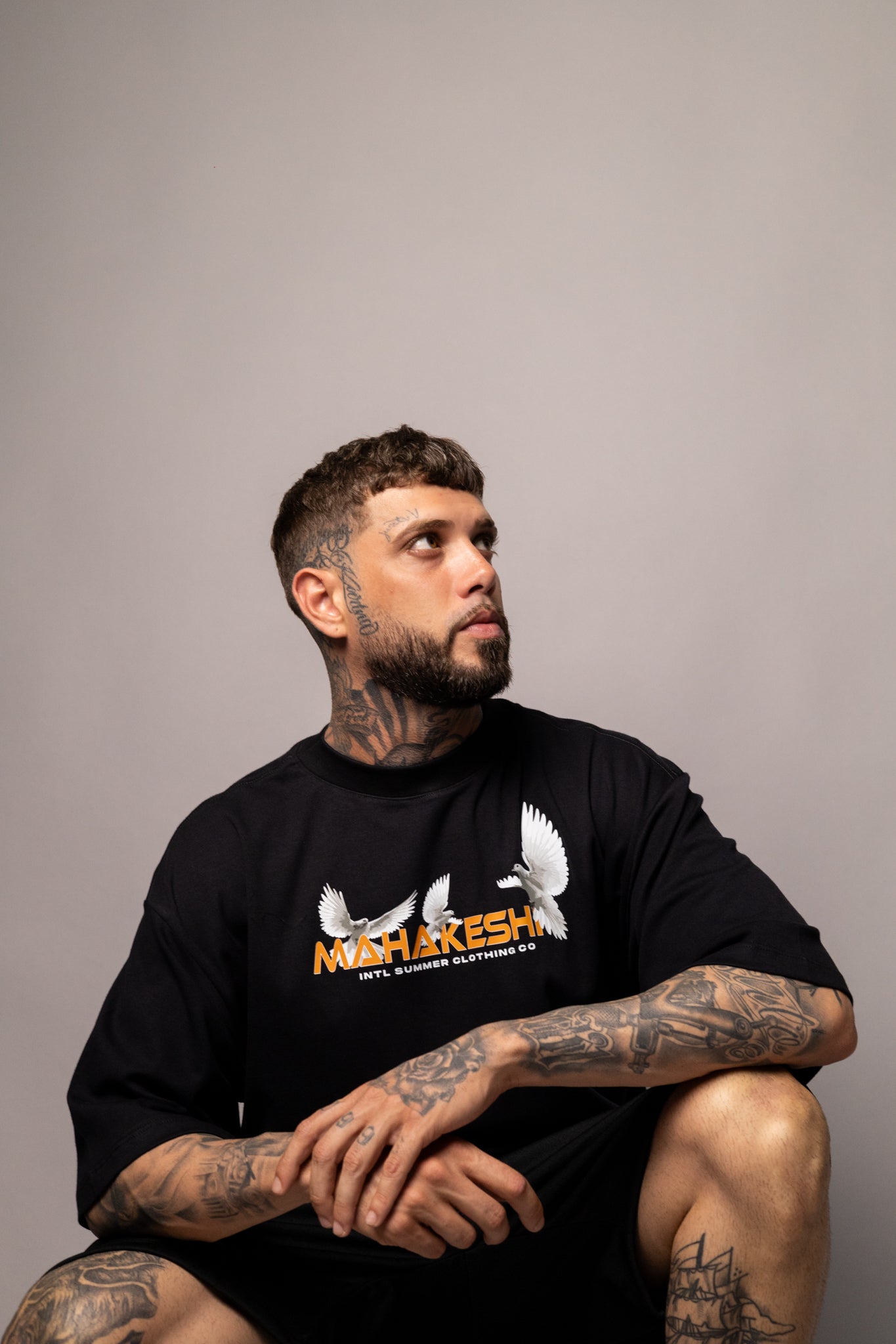 Oversized Black Pigeon