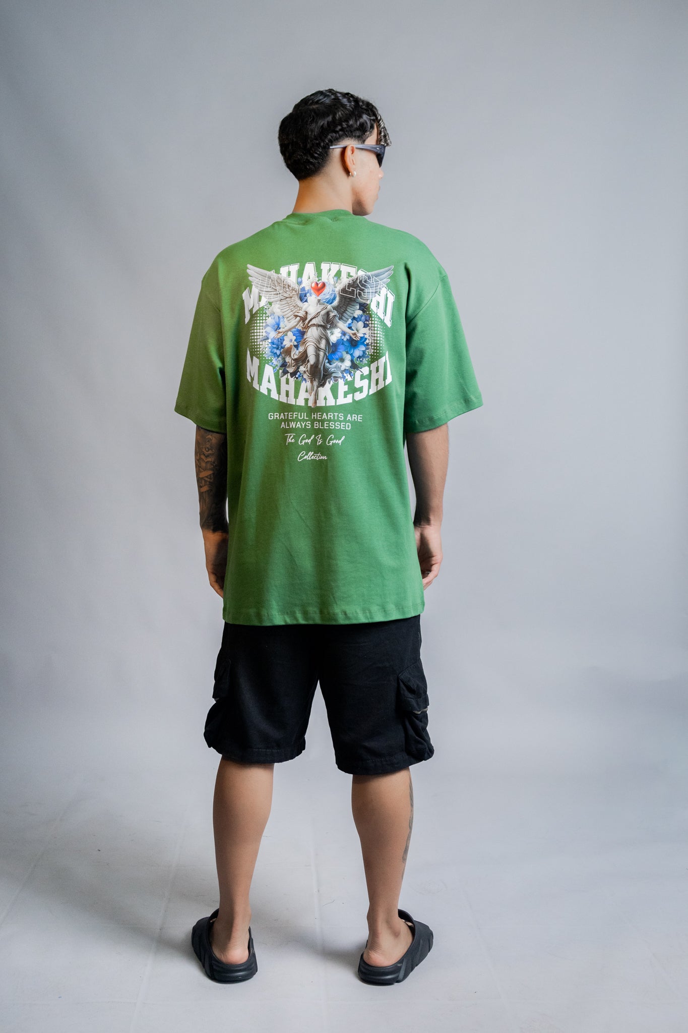 Oversized Gateful Hearts