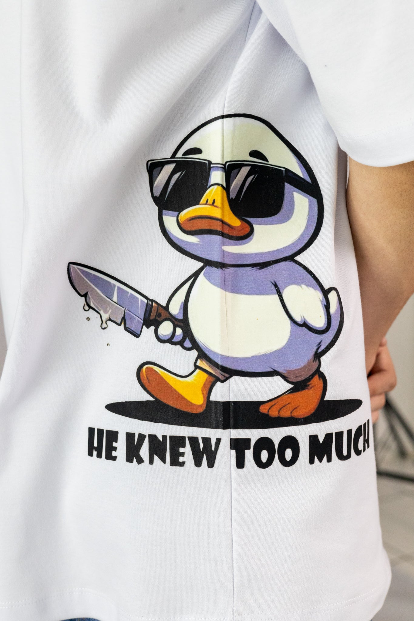 Oversized knew Too Much