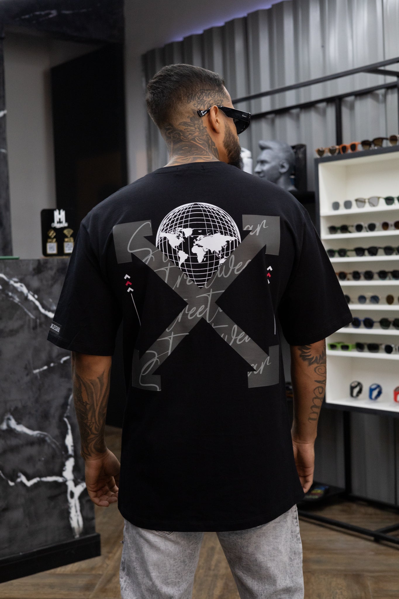 Oversized Street Global